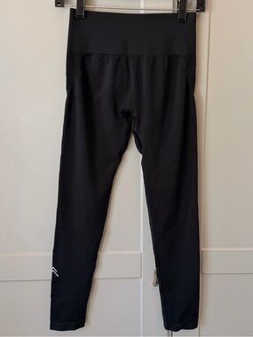 Oner Active EFFORTLESSLIFT SEAMLESS LEGGINGS WITH WHITE LOGO
